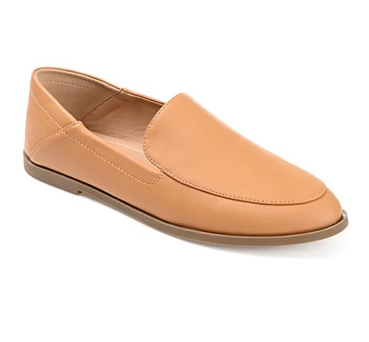 Journee Collection Corinne Womens Size 9.5 W, Moc Closed Toe Loafers, Tan