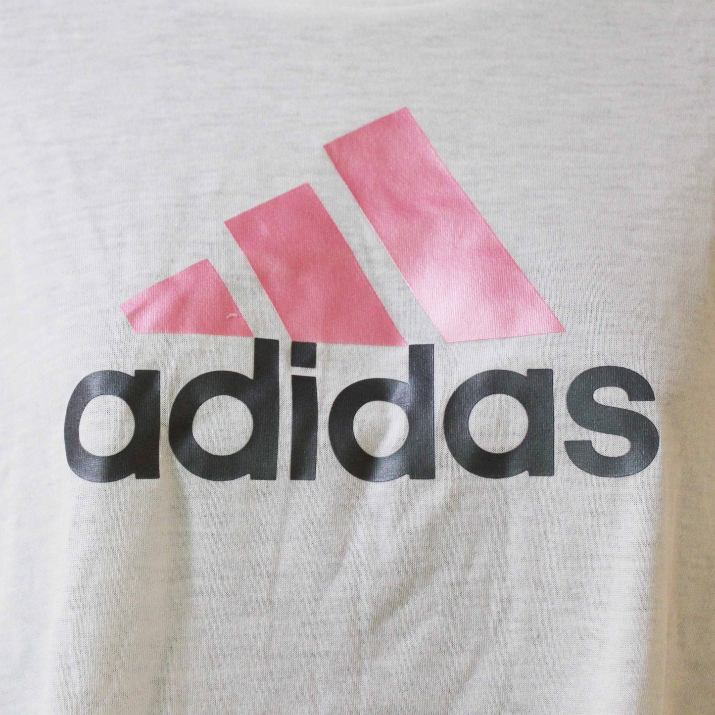 adidas Ladies' Size Small Aeroready Relaxed Fit T-Shirt, White Logo, Customer Return