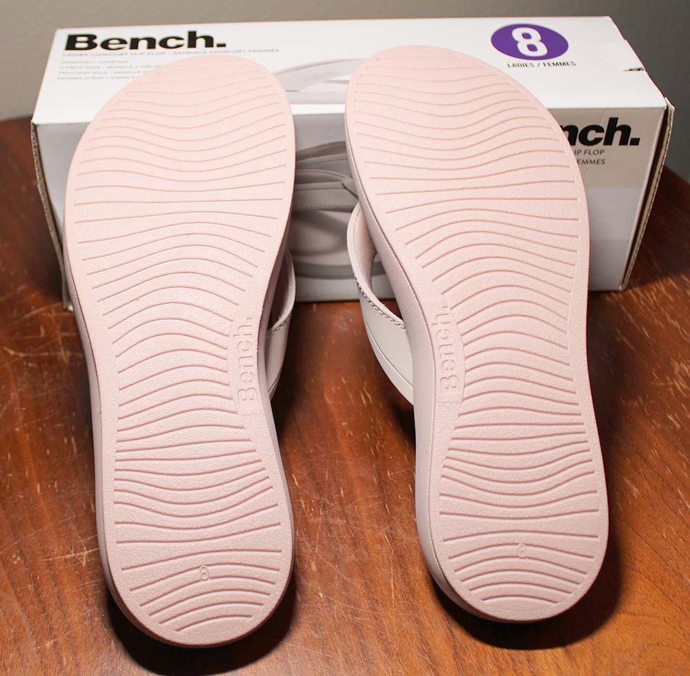 Bench Ladies' Size 8 Comfort Flip Flops Sandals, Pink, New in Box