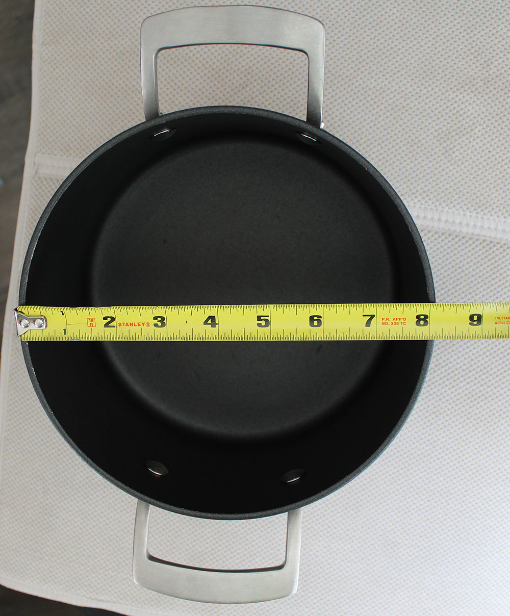 Kirkland Signature 4-qt. Covered Stockpot Saucepan Non-Stick Hard Anodized