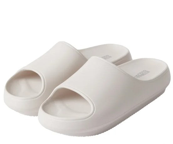 32 Degrees Unisex Size XL (W 11-12/ M 9-10) Cushion Slide Sandal, White, Grade A