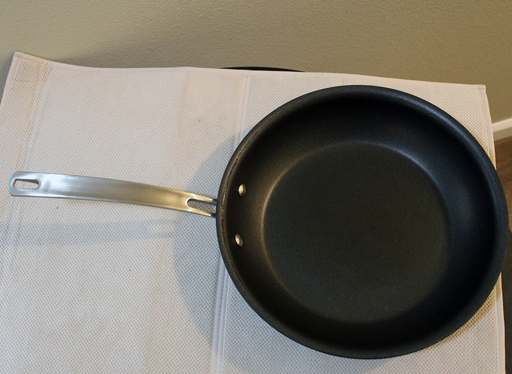 Kirkland Signature Hard Anodized Skillet 12" Frying Pan, Non Stick