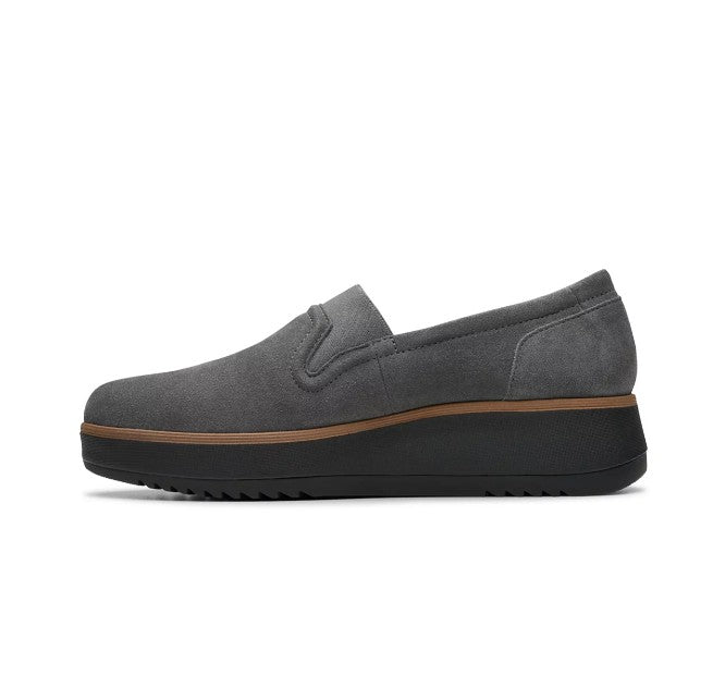 Clarks Women's Size 9 W, Zylah Sky Wedge Platform Loafer Shoes, Grey Suede