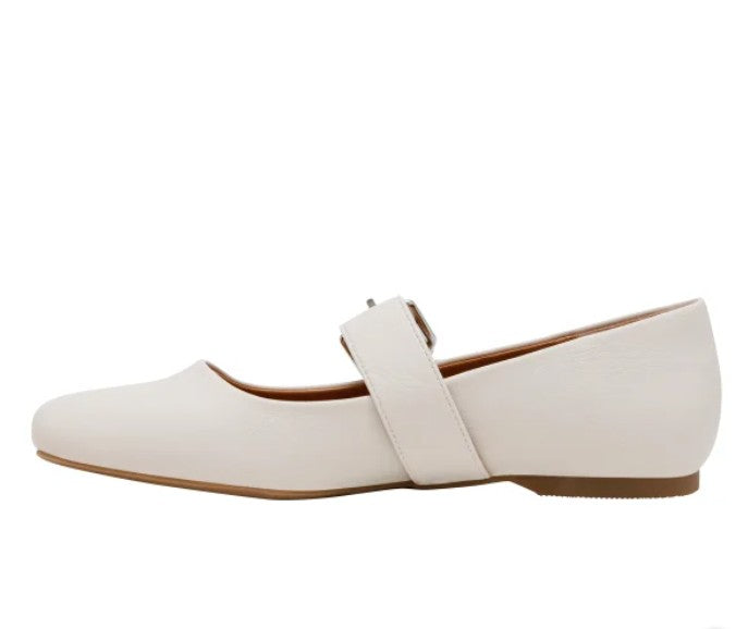 DV by Dolce Vita Ladies' Size 10 Mary Jane Flat Shoes, Ivory (Beige)