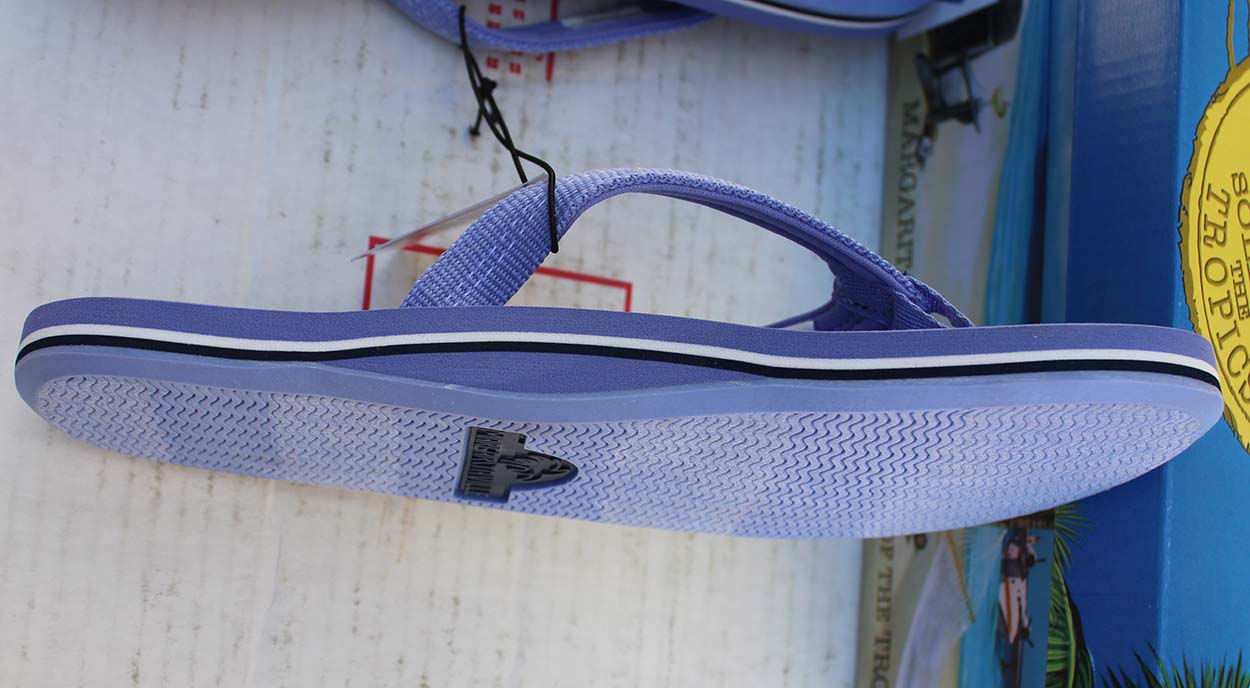 Margaritaville Ladies' Size 8 Wildwood Flip Flops Sandals Thongs, Lilac