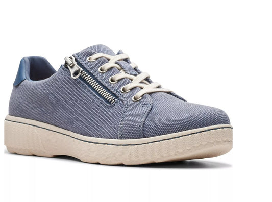 Clarks Women's Size 6 Wide Caroline Echo Slip On Sneakers Comfort Shoes, Denim