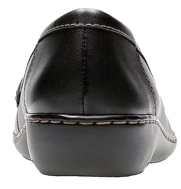 Clarks Women's Size 7, Ashland Slip-on Bubble Loafers Leather Shoes, Black