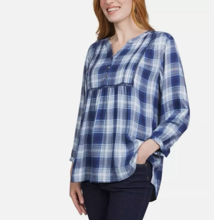 Wrangler Women's Size Large (12-14) Long Sleeve Plaid Blouse, Blue