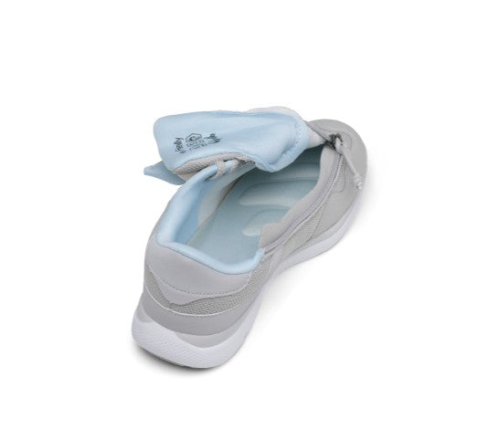 Friendly Shoes Women's Size 6 Wide, Voyage Concrete Jungle Comfort Sneakers