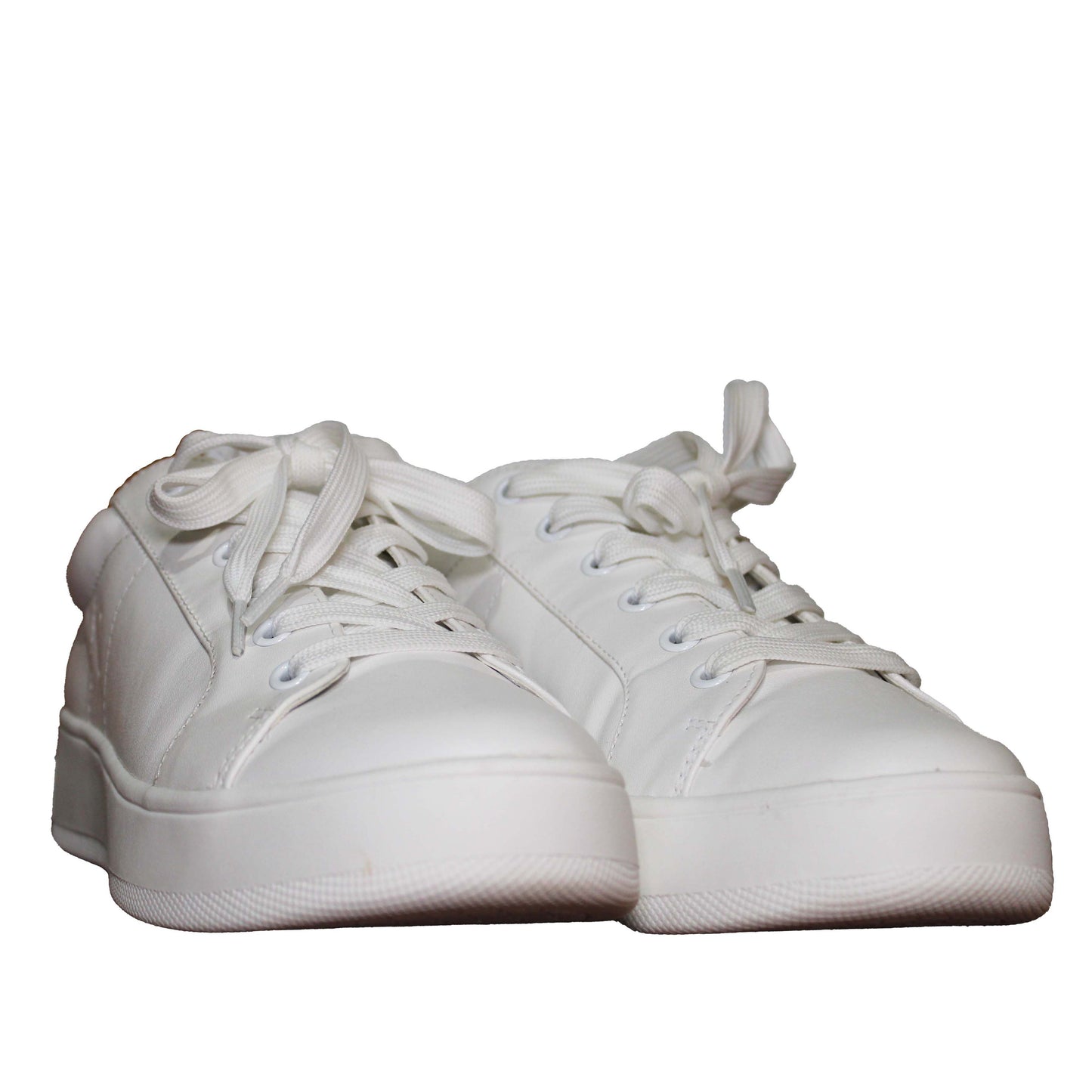 Steve Madden Ladies' Size 9 Classic Court Sneaker, White, Customer Return