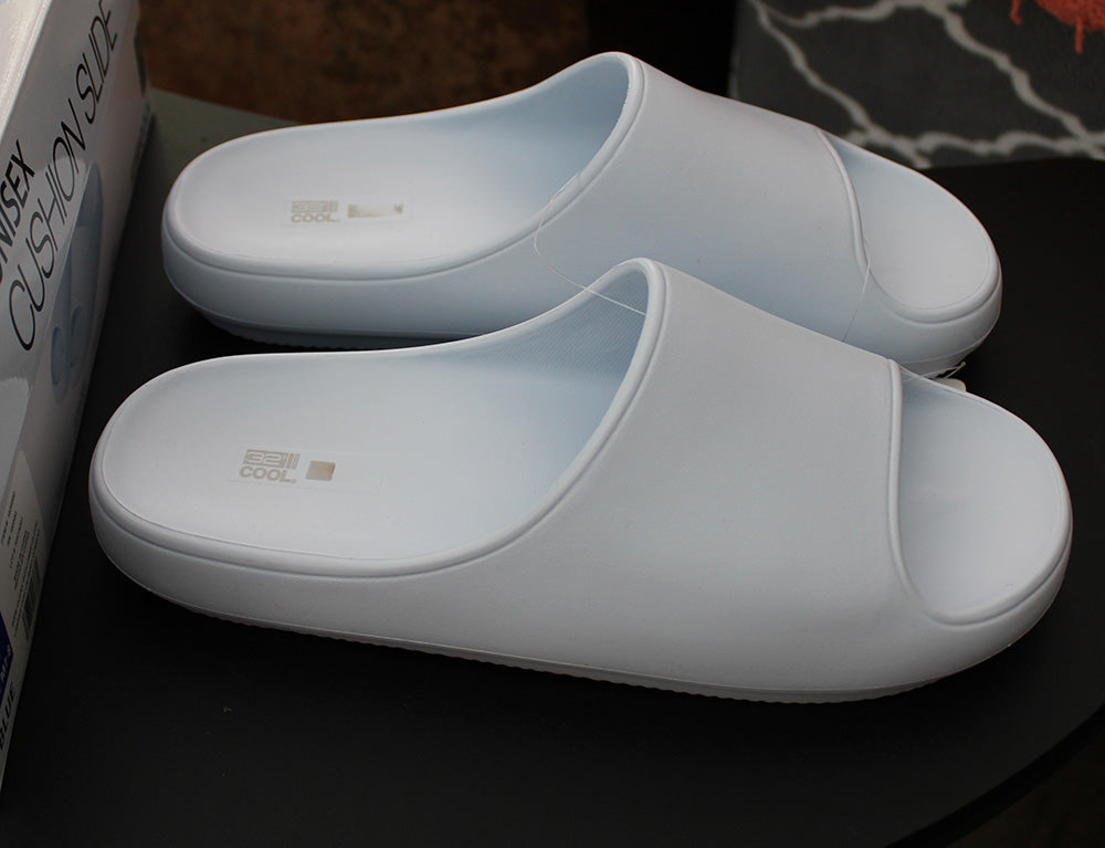32 Degrees Unisex Size Small (W6-7/M4-5) Cushion Slide Sandal, Blue