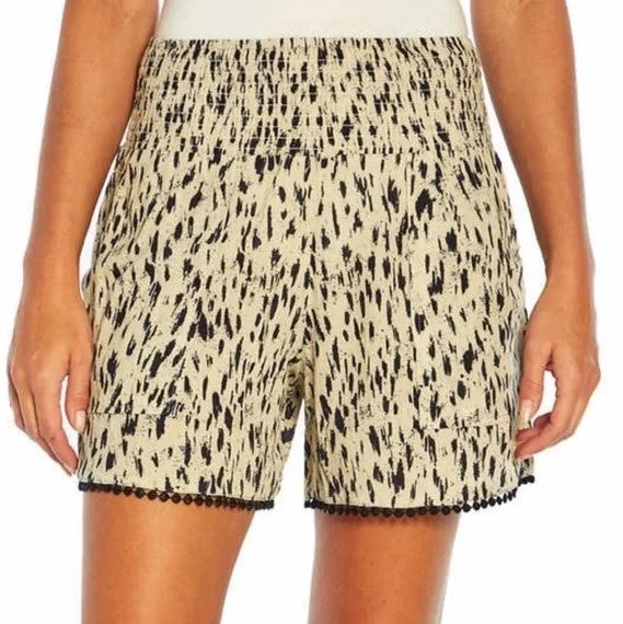 Three Dots Ladies' Size XL Elastic Waist Pull-On Shorts, Animal Print, Customer Return