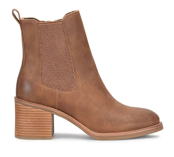 BOC by Born Womens Size 7 M, Finn Chelsea Side Zip Boots, Brown