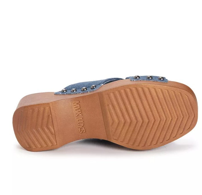 MUK LUKS Women's Size 9, Cadence Criss Cross Slide Sandals, Denim Blue