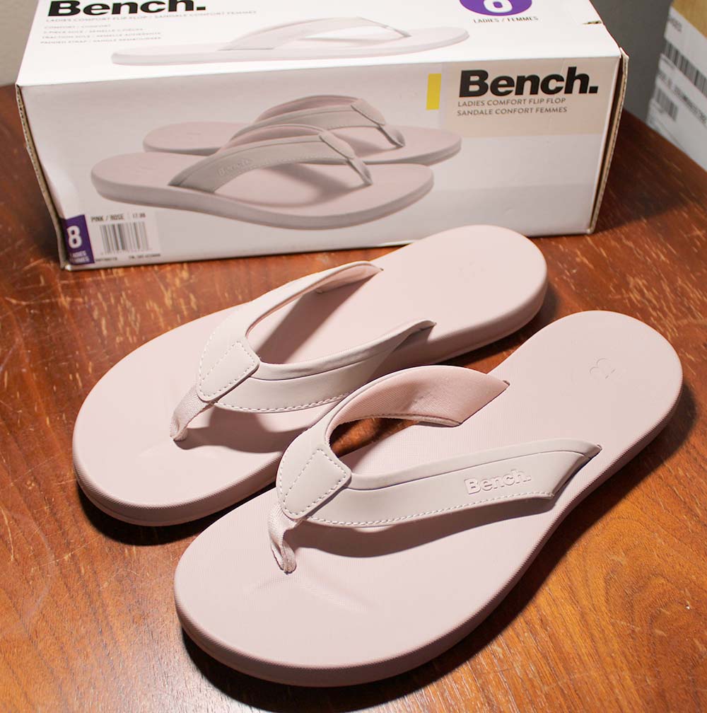 Bench Ladies' Size 8 Comfort Flip Flops Sandals, Pink, New in Box