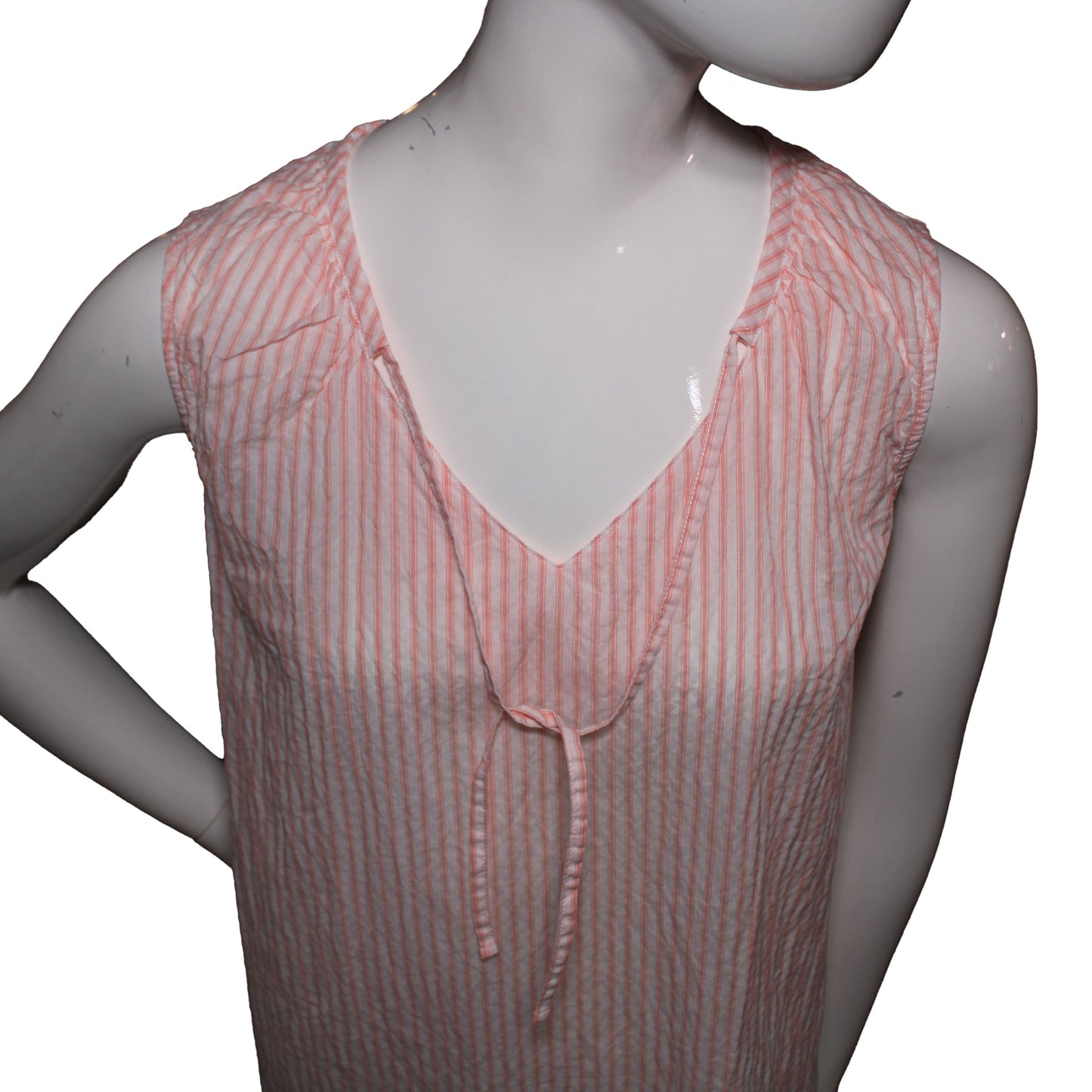 Lands' End Size 14 Petite Sleeveless Seersucker Shell Shirt, Pink Stripe