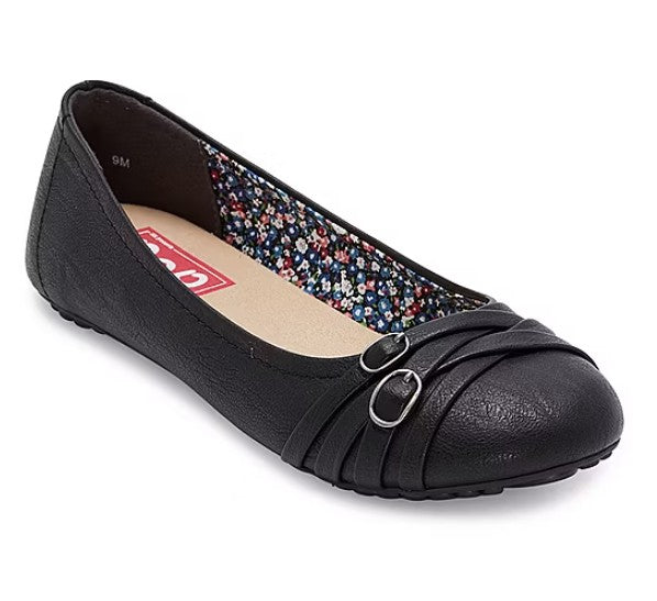 Pop Women's Size 7 M, Nelly Casual Ballet Flats, Black, Buckle Accents (NO BOX)