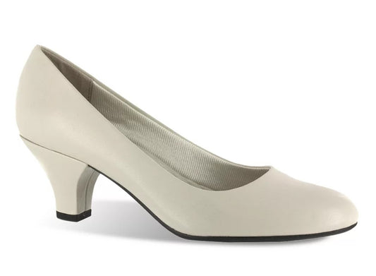 Easy Street Women's Size 6 M, Fabulous Classic Pumps Dress Shoes, Bone