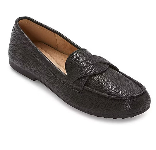 St. John's Bay Women's Size 8 Wide, Comox Moc Toe Slip on Loafers, Black Pebble