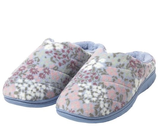 Dearfoams Women's Size Medium (7/8) Indoor/Outdoor Slippers, Blue Floral