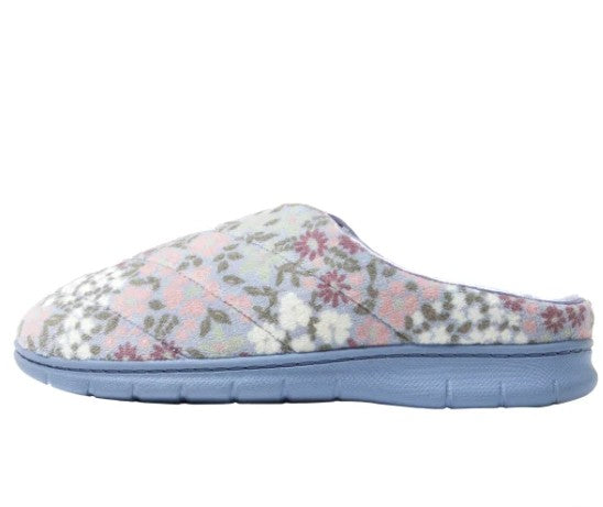 Dearfoams Women's Size Medium (7/8) Indoor/Outdoor Slippers, Blue Floral
