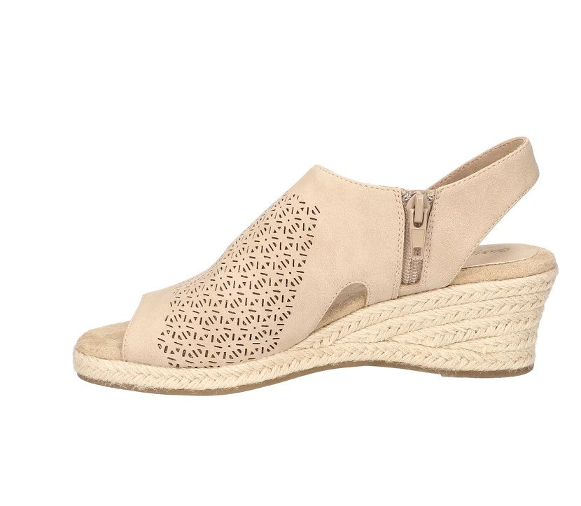 Easy Street Women's Size 8 M, Serena Zip Espadrille Wedge Sandals, Sand