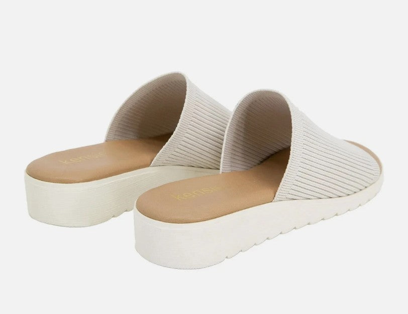 Kensie Women's Size 7, Knit Slip On Sandals, Beige, New (NO BOX)