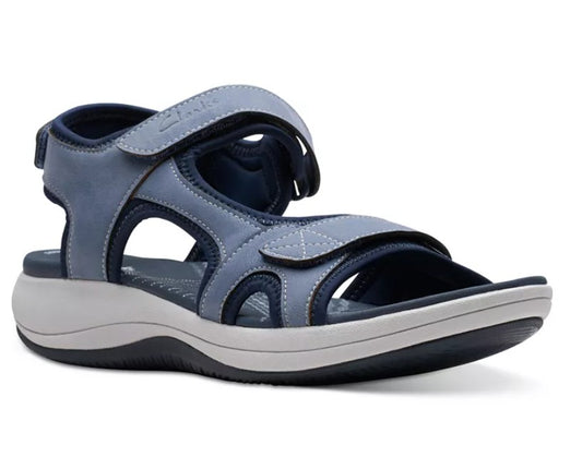 Clarks Womens Size 8.5, Cloudsteppers Mira Bay Strappy Sport Sandals, Denim Blue