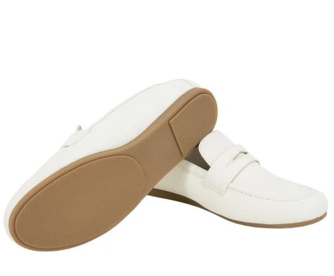 Kensie Women's Size 6, Yelena Canvas Loafers Shoes, Cream, New (NO BOX)