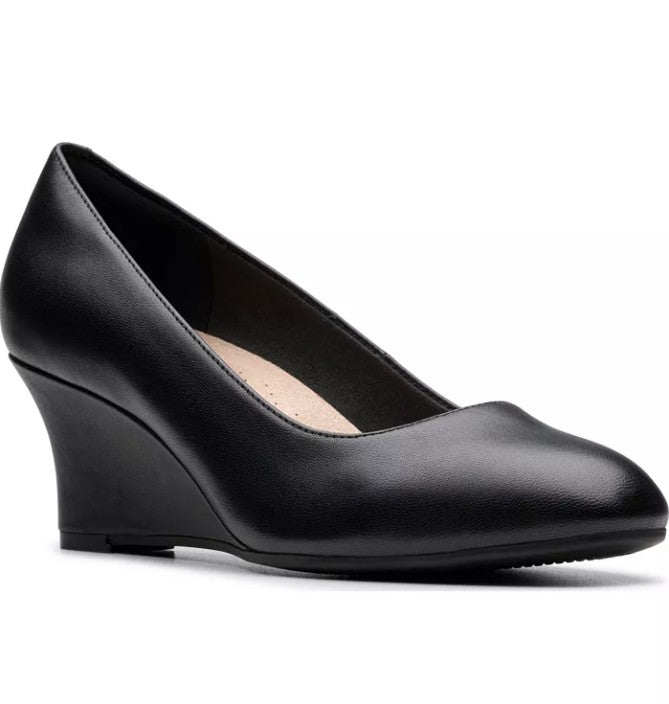 Clarks Women's Size 10, Olivette Cultured Pearl Wedge Heel Pumps, Black Leather