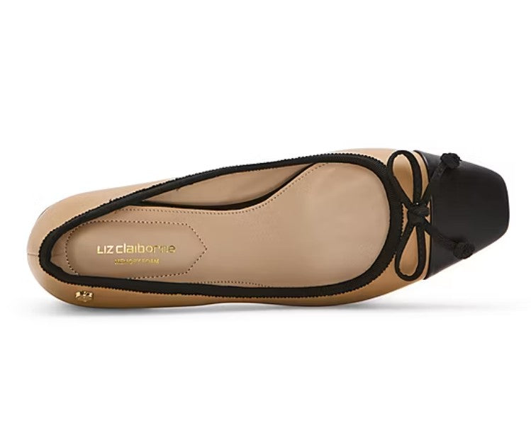 Liz Claiborne Women Size 5.5 Wide, Fredson Cap Toe Low Heel Pumps, NEW (NO BOX)