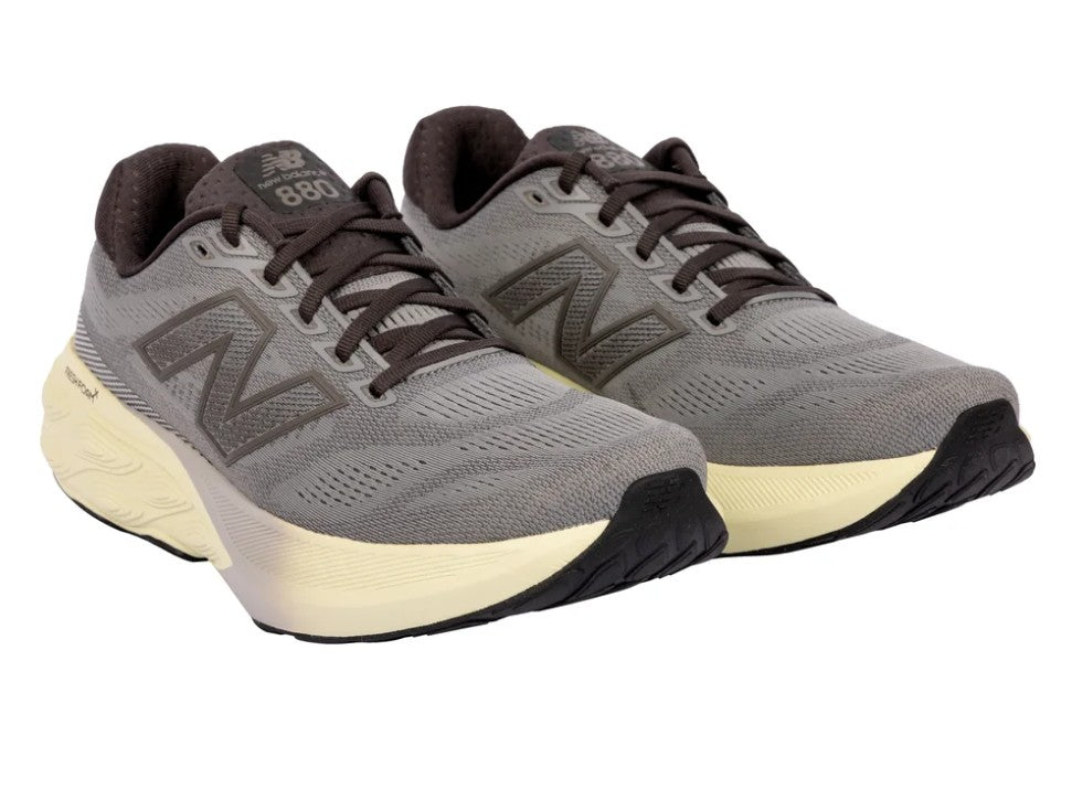 New Balance Men's Size 10.5, Fresh Foam X 880v15 Running Shoes, Grey Grade A