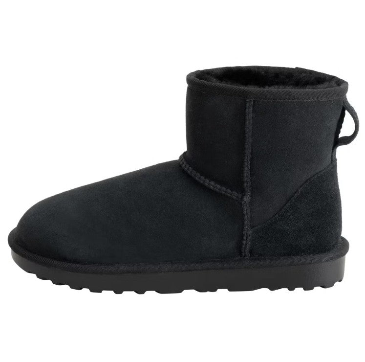 Kirkland Signature Women's Size 9, Slip-on Shearling Winter Boot, Black