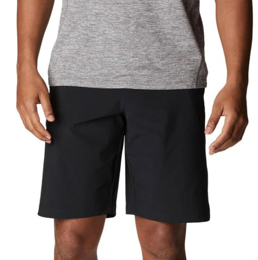 Columbia Men's Size 34, Omni-Shade 50 UPF Tech Shorts, Black