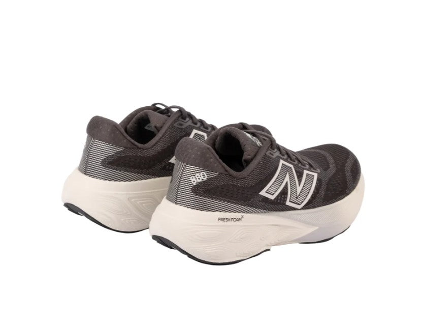 New Balance Women's Size 8, Fresh Foam X 880v15 Sneakers, Black / White