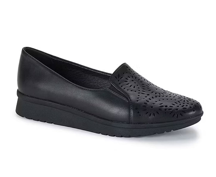 Baretraps Amry Women's Size 7.5, Perforated Loafers Slip-On Shoes, Black