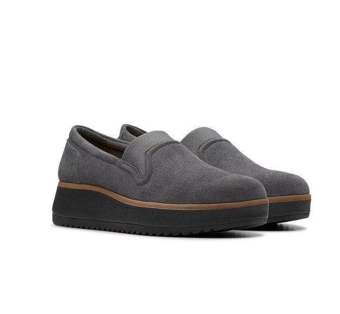 Clarks Women's Size 9 W, Zylah Sky Wedge Platform Loafer Shoes, Grey Suede