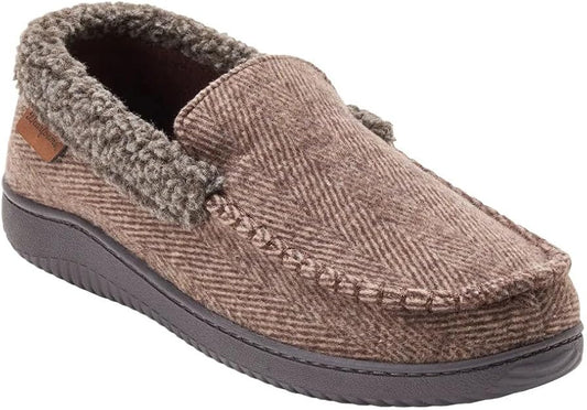 Dearfoams Mens' Size Medium (9-10), Indoor/Outdoor Memory Foam Slippers, Coffee