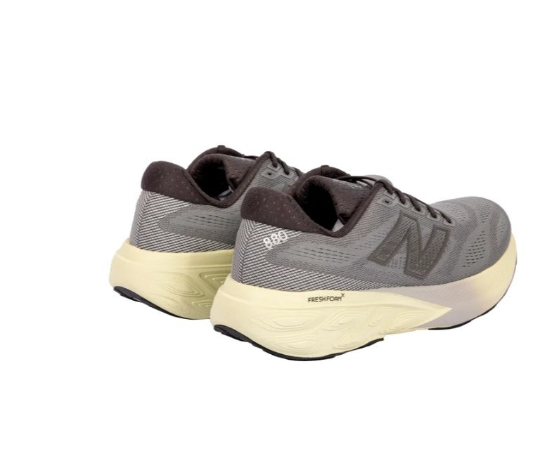 New Balance Men's Size 10.5, Fresh Foam X 880v15 Running Shoes, Grey Grade A