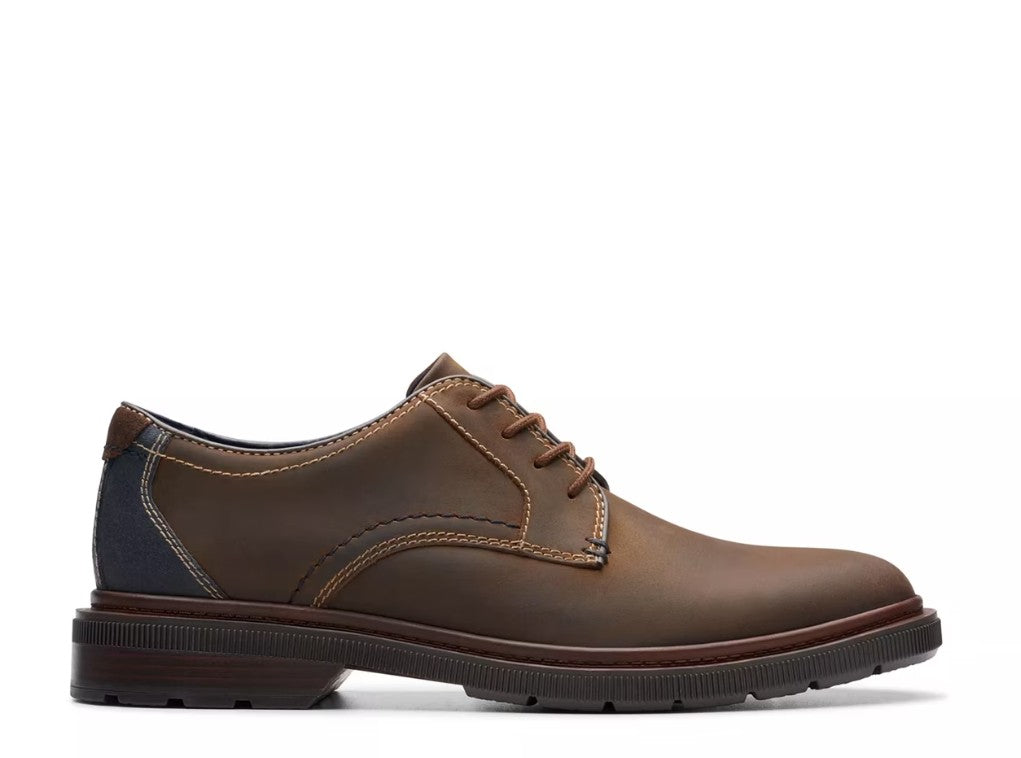 Clarks Men's Size 8 M, Burchill Oxford Lace-Up Dress Shoes, Beeswax (Brown)
