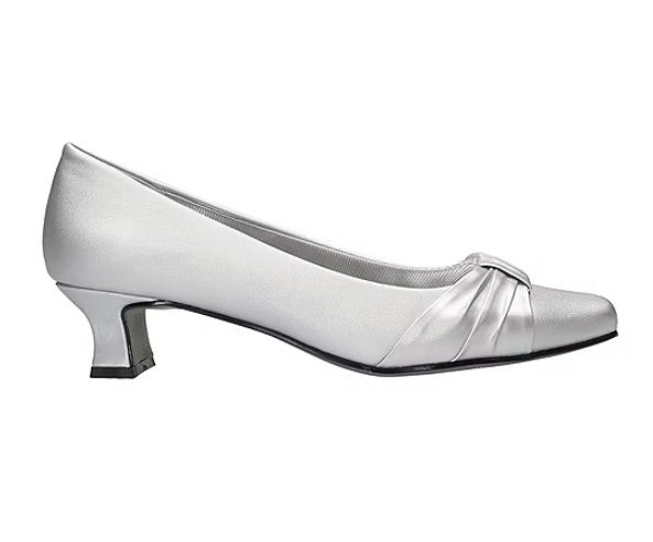 Easy Street Women's Size 7 M, Waive Square Low Heel Pumps Dress Shoes, Silver