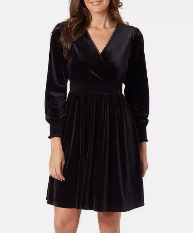 Briggs Ladies' Size Small (4-6) Long Sleeve Velvet Dress, Black