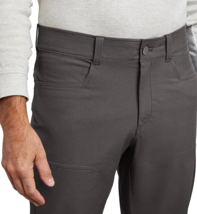 Kirkland Signature Men’s Size 40Wx30L Stretch Tech Pants, Gray