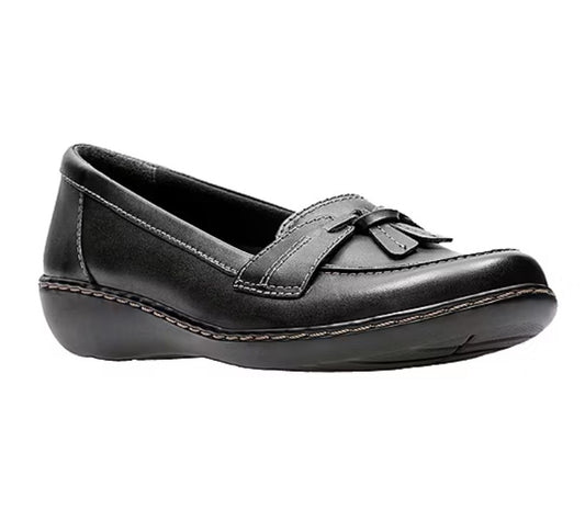 Clarks Women's Size 7, Ashland Slip-on Bubble Loafers Leather Shoes, Black