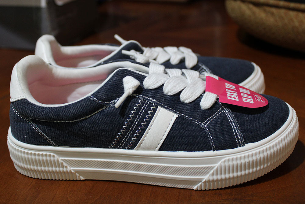 Pop Women's Size 6 M, Argus Slip-on Canvas Sneakers, Navy