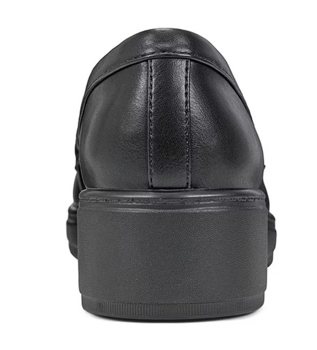 Easy Spirit Tracen3 Womens Size 8.5, Moc Closed Toe Loafers, Black