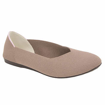 JSport Ladies Size 7 Flat Knit Slip on Shoe, Taupe, Customer Return