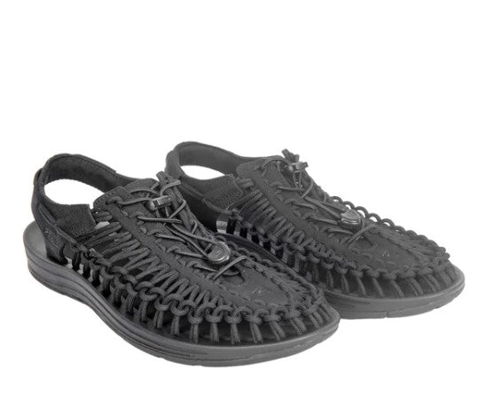 KEEN Men's Size 12, Uneek Traction Sandals Bungee Cinch, Black, New in Box