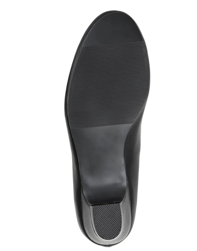 Journee Collection Saar Women's Size 7 Wide, Low Block Heel Pumps, Black