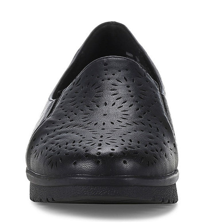 Baretraps Amry Women's Size 7.5, Perforated Loafers Slip-On Shoes, Black
